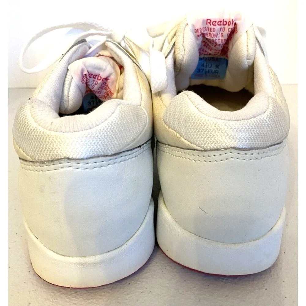 Reebok Womens Size 6.5 White Sneakers‎ Y2K